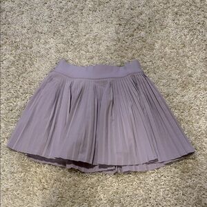 Like New! Lululemon size 0 Pleated Lavender Skort